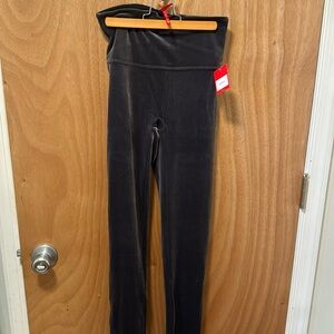 Spanx Velvet Leggings in Silver Chrome / Gray High Waisted Large
